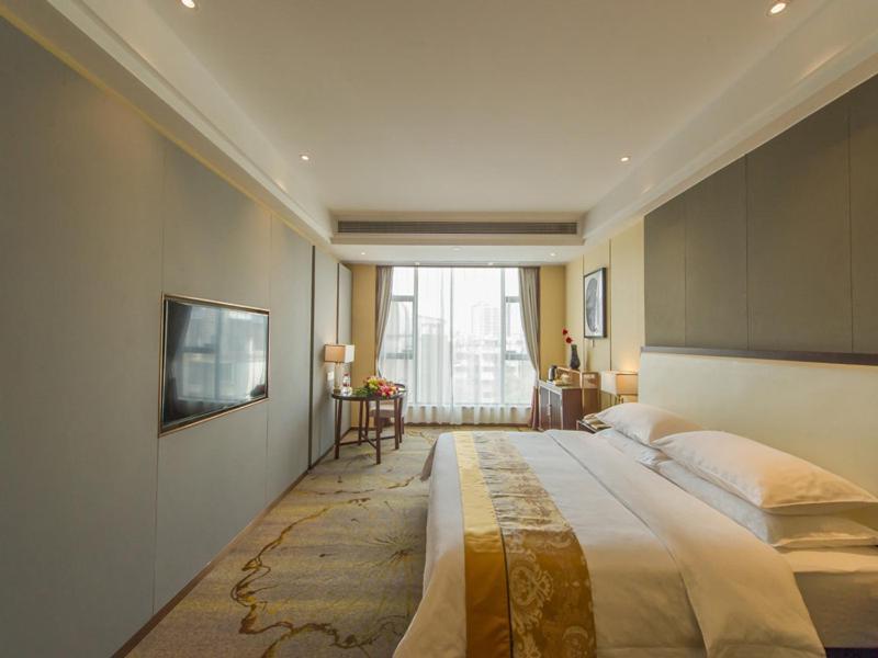 Vienna International Hotel Diecai Wanda High Speed ​​Rail Station Guilin Exterior foto